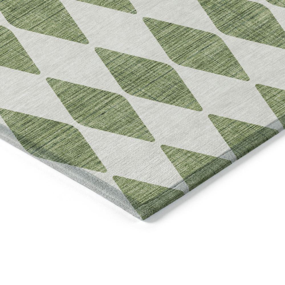 Chantille ACN578 Green 2'6" x 3'10" Rug. Picture 3