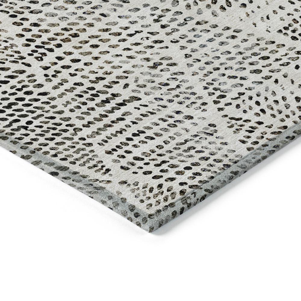 Chantille ACN591 Ivory 2'6" x 3'10" Rug. Picture 3