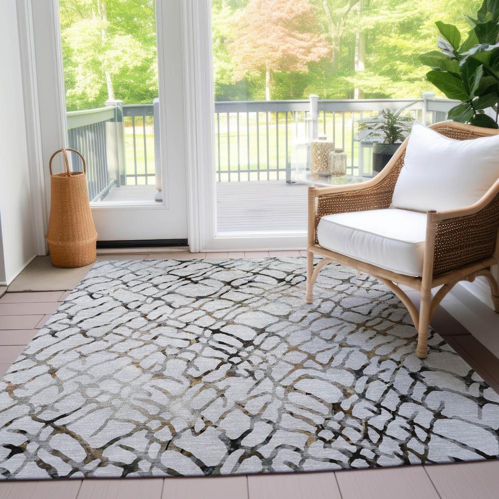 Chantille ACN609 Gray 5' x 7'6" Rug. Picture 7