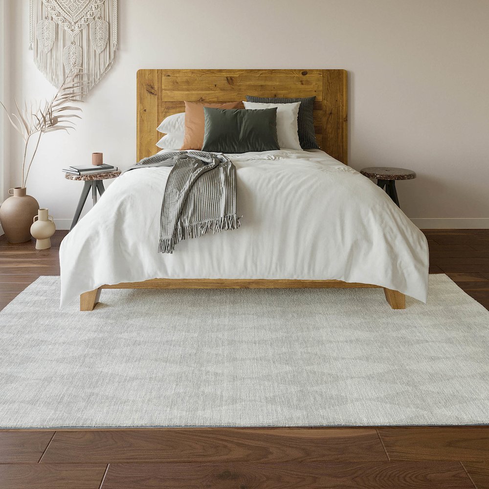 Premium Machine Washable Mayfield  Pewter 5' x 7'6" Rug. Picture 6