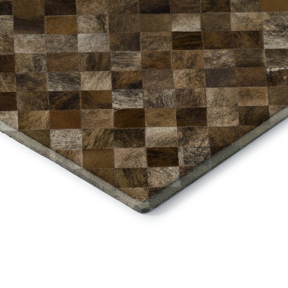 Luxury Washable Indoor/Outdoor Bozeman Brown 2'6" x 3'10" Rug. Picture 2