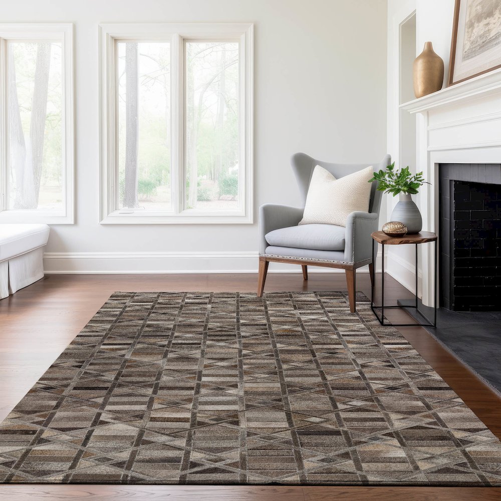 Luxury Washable Indoor/Outdoor Bozeman Gray 5' x 7'6" Rug. Picture 6