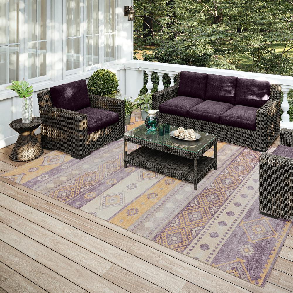 Yuma Purple Transitional Southwest 3' x 5' Area Rug Purple AYU42. Picture 1