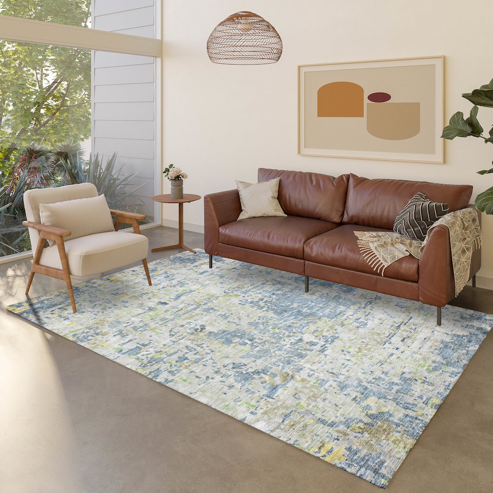 Luxury Washable Indoor/Outdoor Kochi Blue 5' x 7'6" Rug. Picture 5