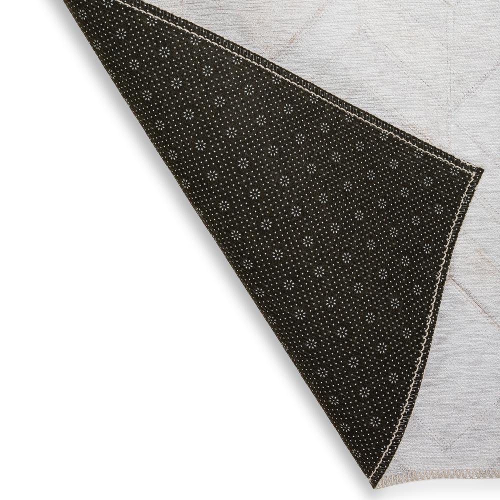 Laredo Ivory Animal Patchwork 10' x 14' Area Rug Ivory ALR35. Picture 4