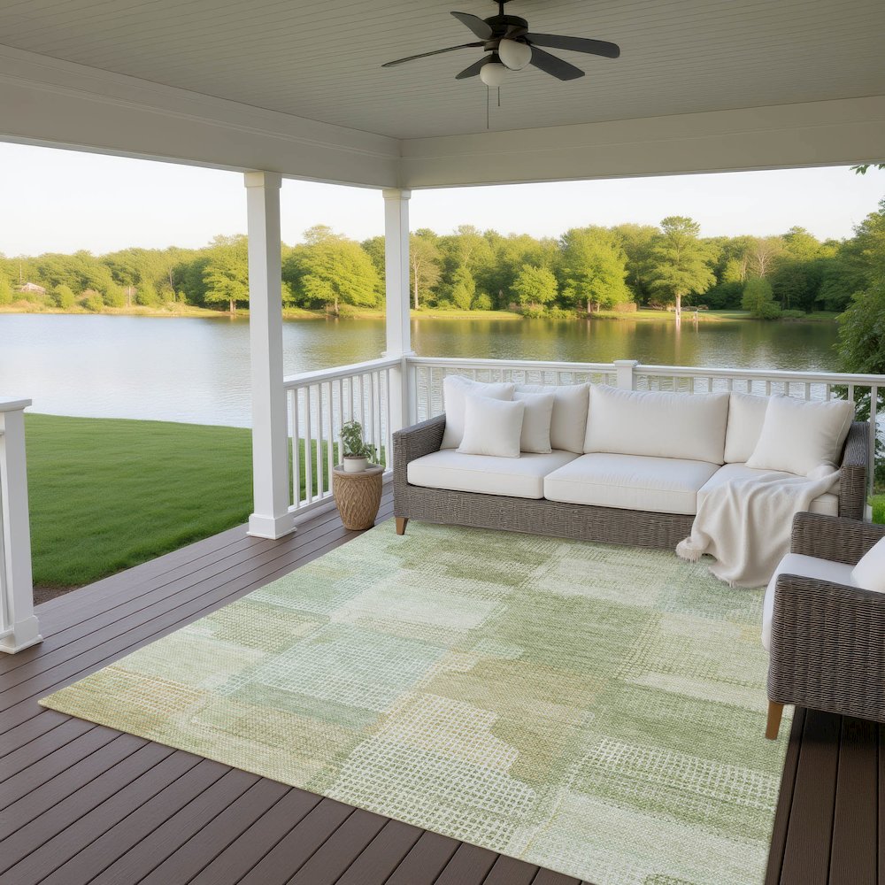 Luxury Washable Indoor/Outdoor Ravenna Green 5' x 7'6" Rug. Picture 7