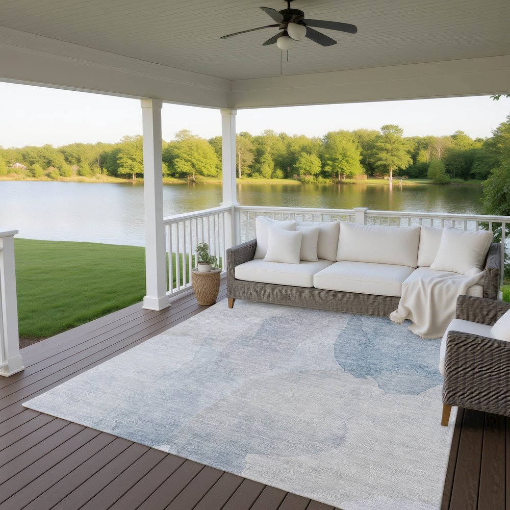 Luxury Washable Indoor/Outdoor Ravenna Sky 5' x 7'6" Rug. Picture 7