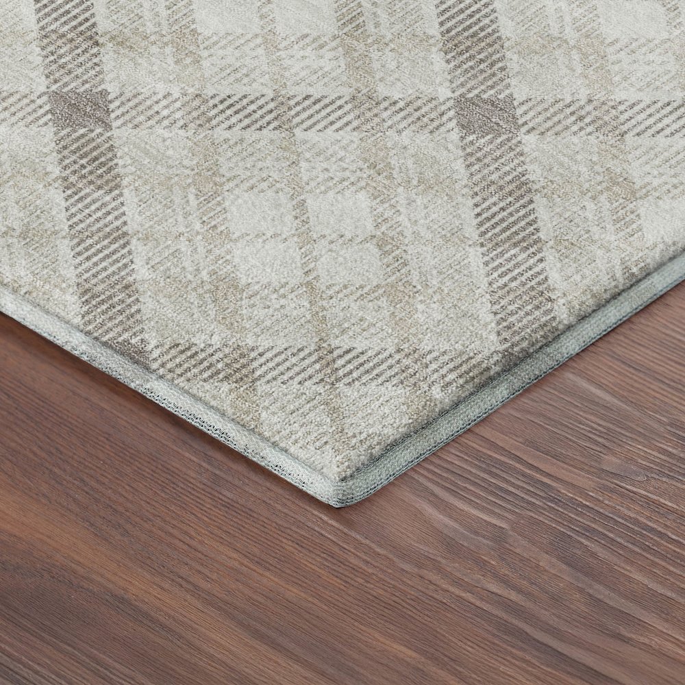 Luxury Washable Indoor/Outdoor Soft Essentials SE3 Ivory 2'6" x 3'10" Rug. Picture 2