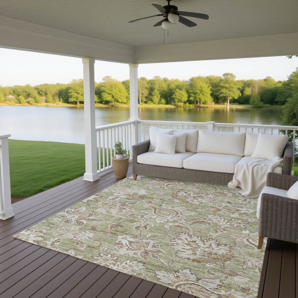 Indoor/Outdoor Silk Road Aloe 5' x 7'6" Rug. Picture 7