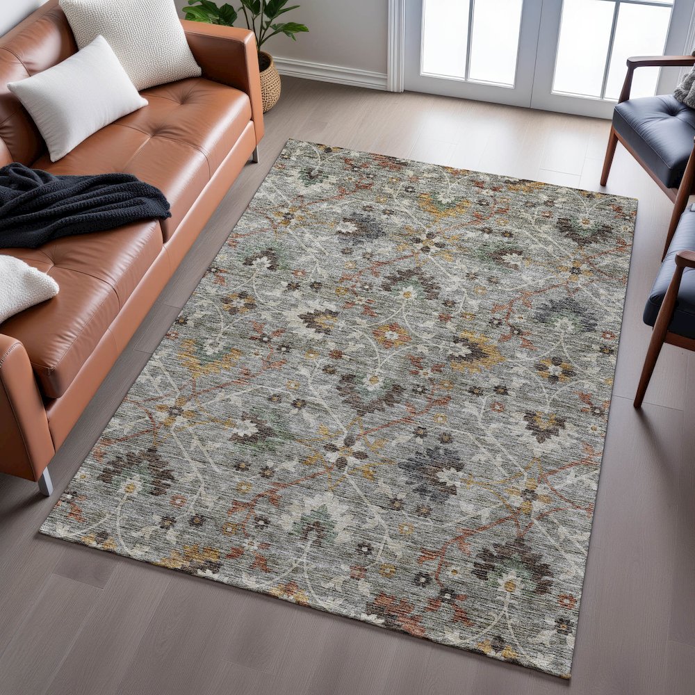 Indoor/Outdoor Silk Road Pewter 5' x 7'6" Rug. Picture 6