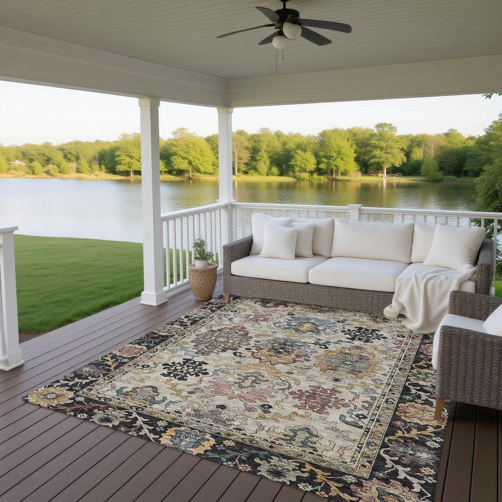 Indoor/Outdoor Silk Road Black 5' x 7'6" Rug. Picture 7