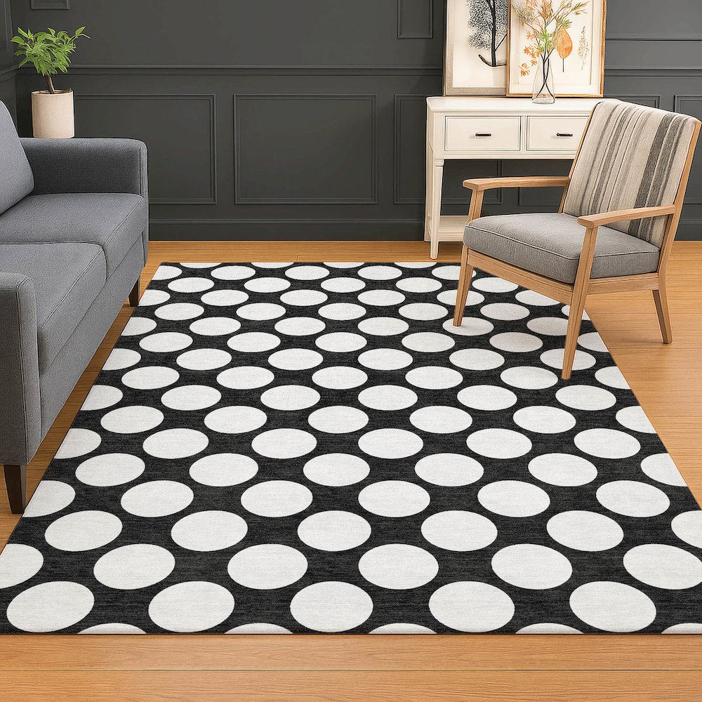 Luxury Washable Indoor/Outdoor The Reserve Black 5' x 7'6" Rug. Picture 5
