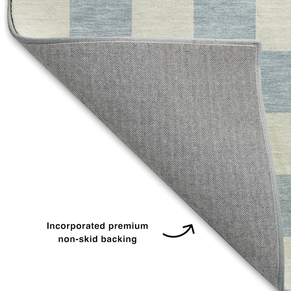 Luxury Washable Indoor/Outdoor The Reserve Sky 2'6" x 3'10" Rug. Picture 4