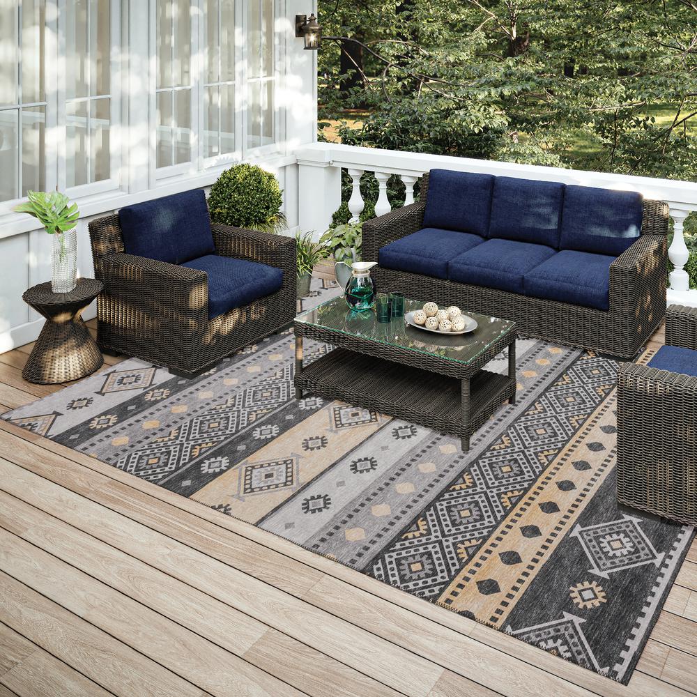 Yuma Gray Transitional Southwest 3' x 5' Area Rug Gray AYU42. Picture 1