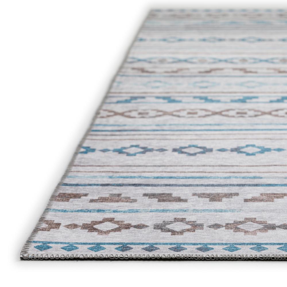 Yuma Gray Bohemian Southwest 10' x 14' Area Rug Gray AYU40. Picture 3