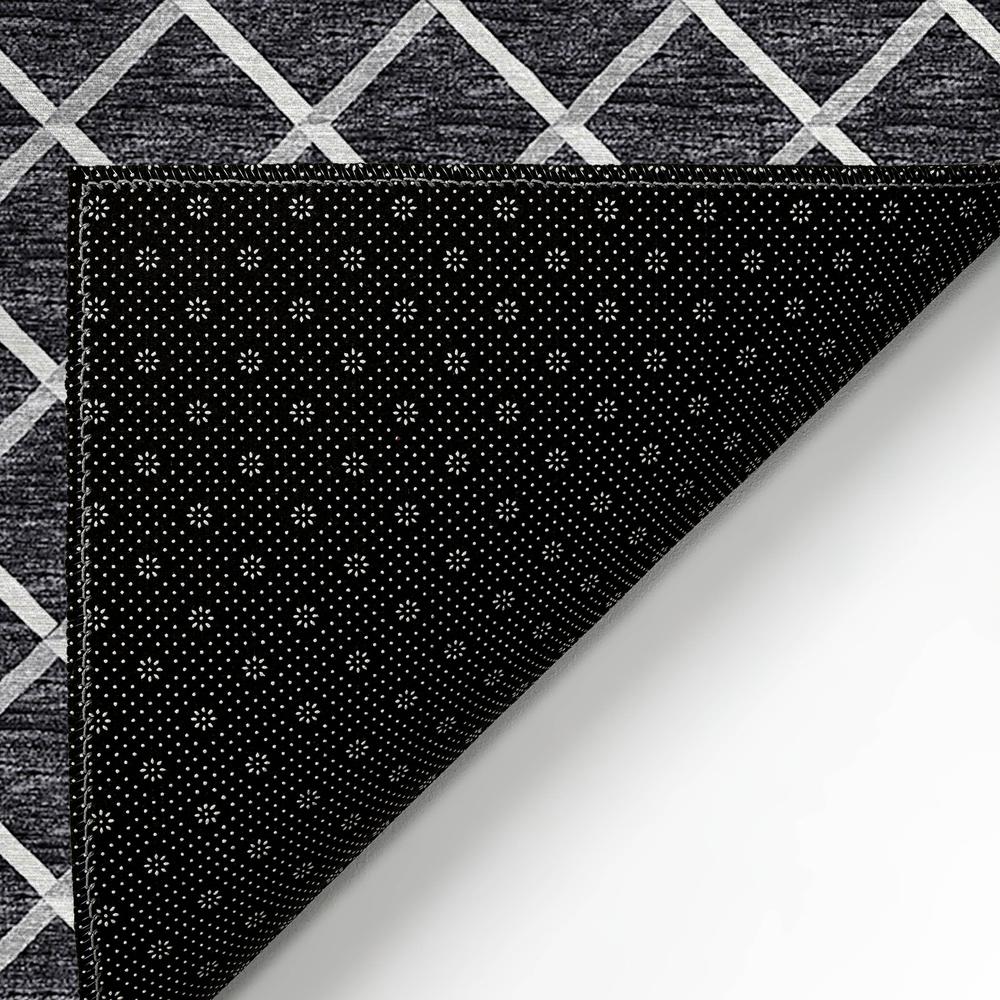 Indoor/Outdoor York YO1 Black Washable 1'8" x 2'6" Rug. Picture 5