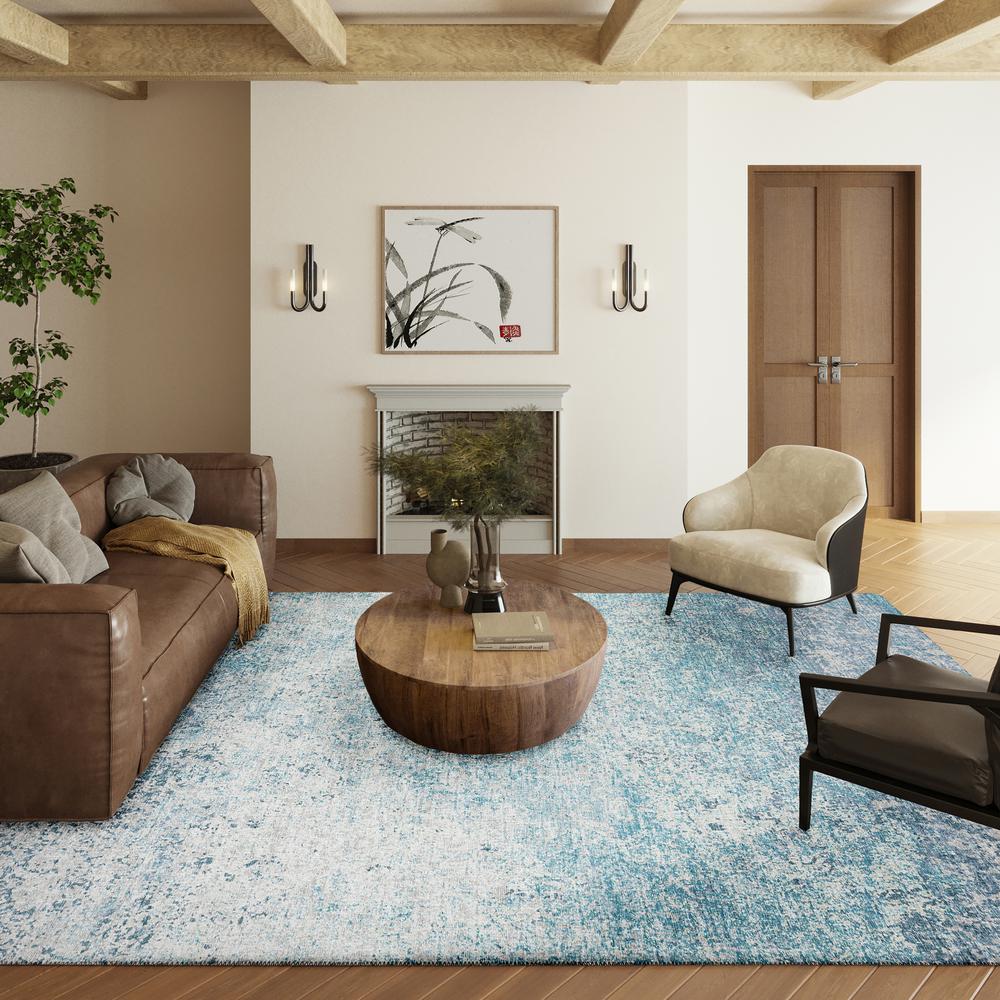 Rylee Blue Transitional Abstract 3' x 5' Area Rug Blue ARY33. Picture 1