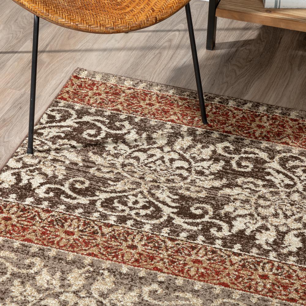 Gala GA6 Chocolate 3'3" x 5'1" Rug. Picture 9