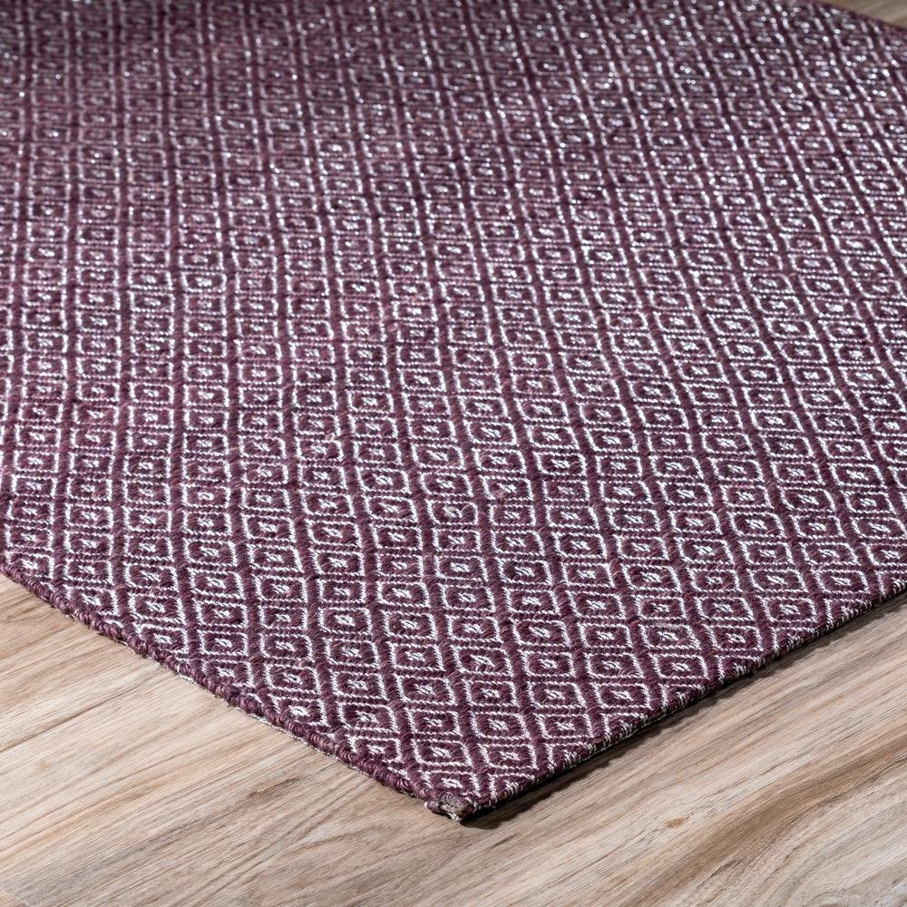 Zen ZE1 Plum 5'X7'6". Picture 4