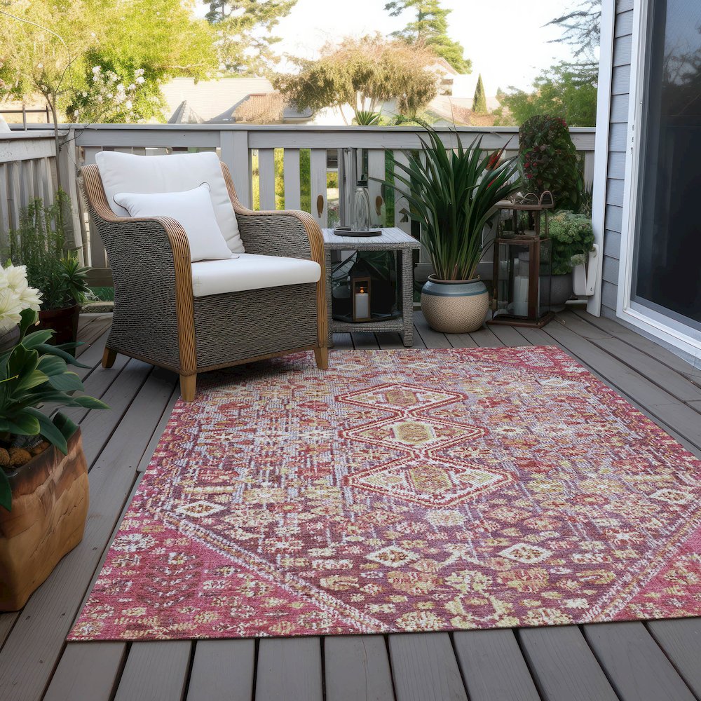 Machine Washable Indoor/Outdoor Chantille Merlot 8' x 10' Rug. Picture 8