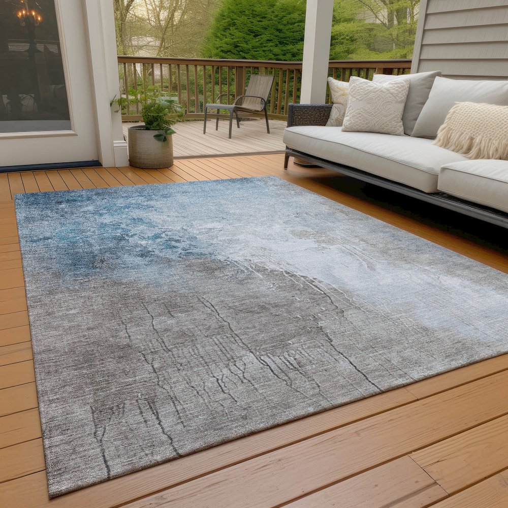 Machine Washable Indoor/Outdoor Chantille Denim 8' x 10' Rug. Picture 8
