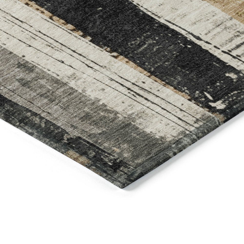 Machine Washable Indoor/Outdoor Chantille Taupe 3' x 5' Rug. Picture 3