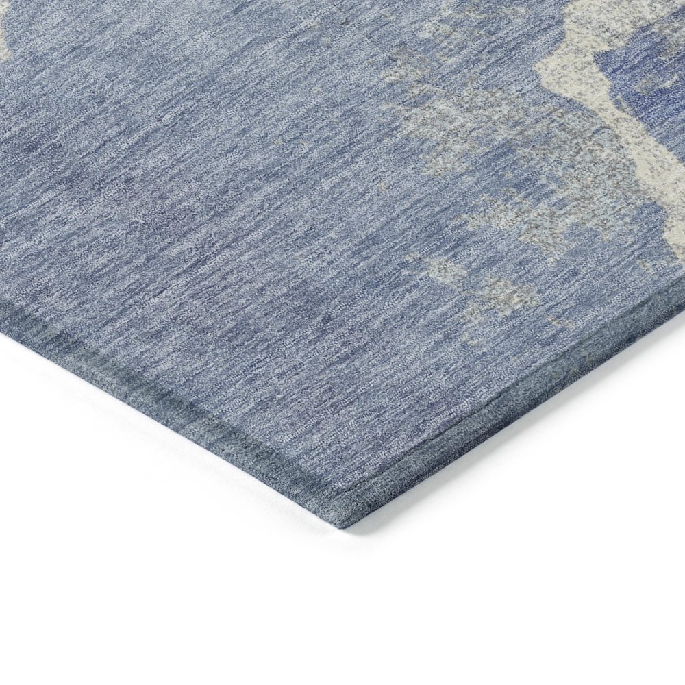 Machine Washable Indoor/Outdoor Chantille Denim 3' x 5' Rug. Picture 3