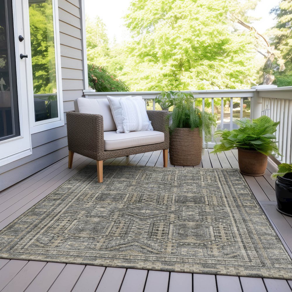 Machine Washable Indoor/Outdoor Chantille Pewter 8' x 10' Rug. Picture 8
