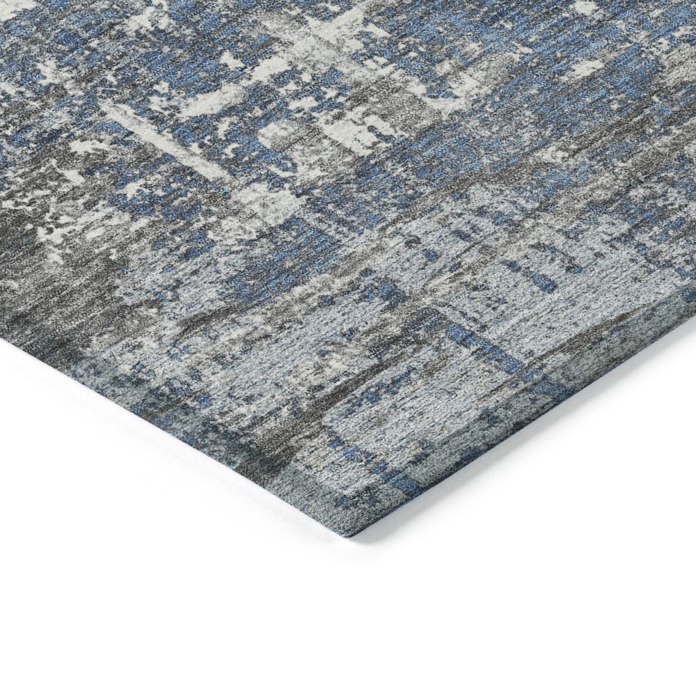 Machine Washable Indoor/Outdoor Chantille Denim 3' x 5' Rug. Picture 3