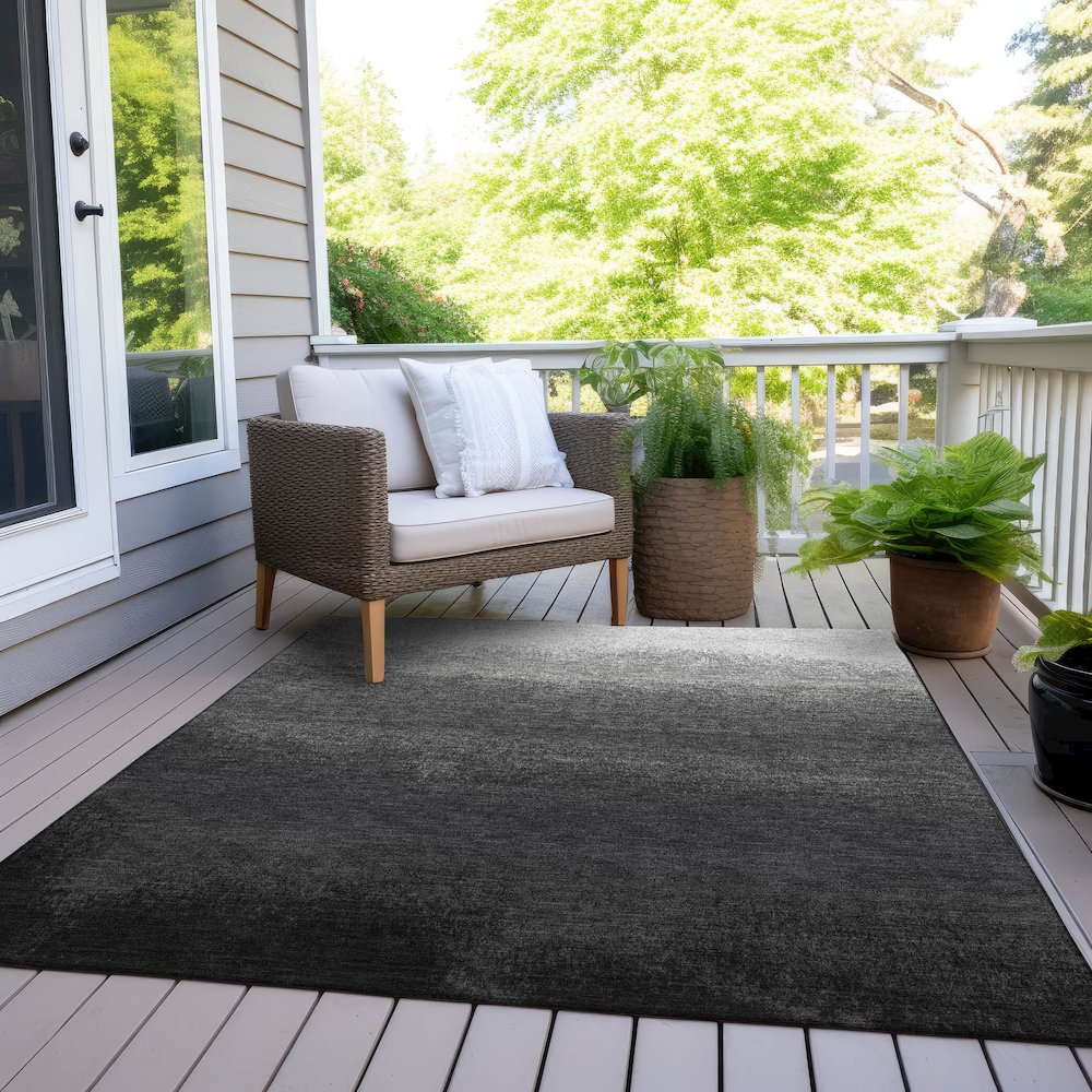 Machine Washable Indoor/Outdoor Chantille Gray 8' x 10' Rug. Picture 8