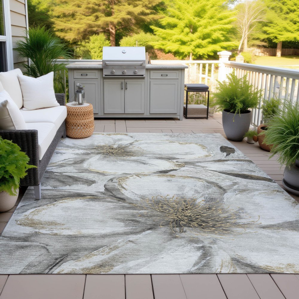 Machine Washable Indoor/Outdoor Chantille ACN2055 Silver 8' x 10' Rug. Picture 7