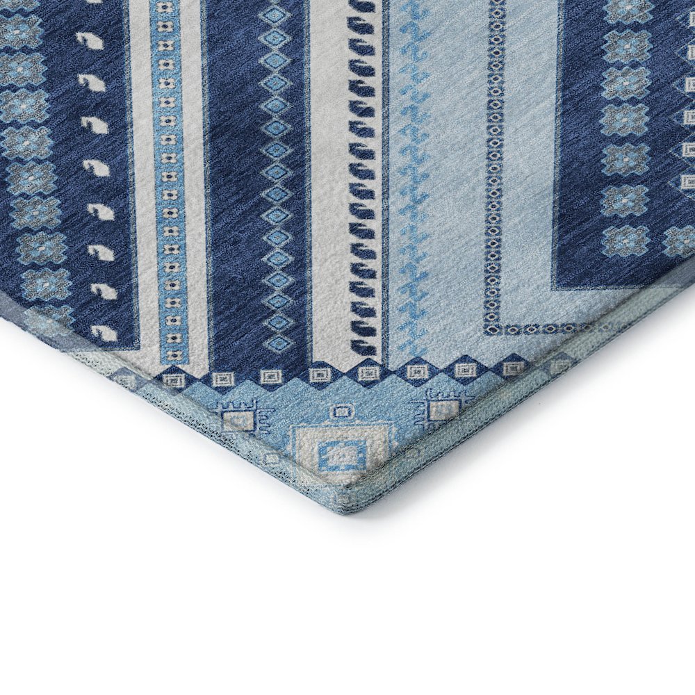 Premium Machine Washable Mayfield AMF1010 Navy 3' x 5' Rug. Picture 3