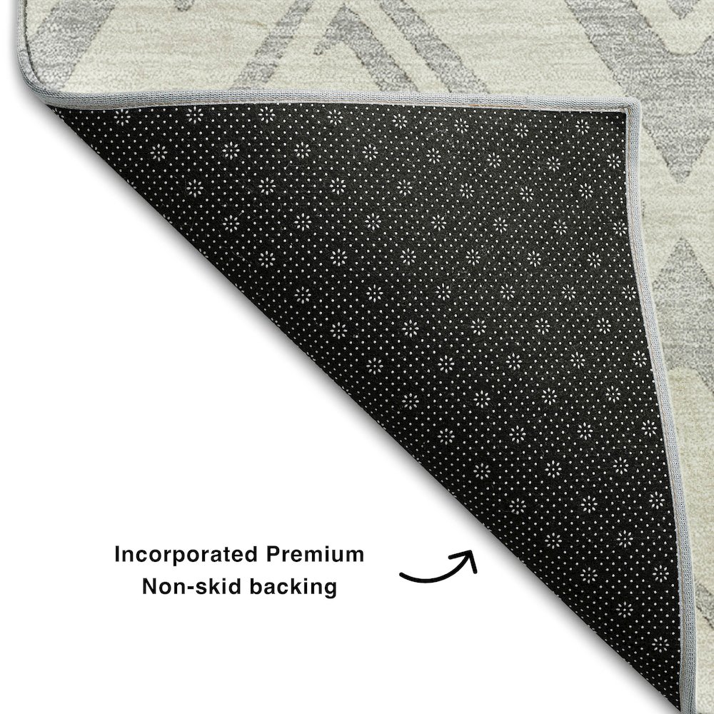 Premium Machine Washable Mayfield AMF737 Pewter 3' x 5' Rug. Picture 2