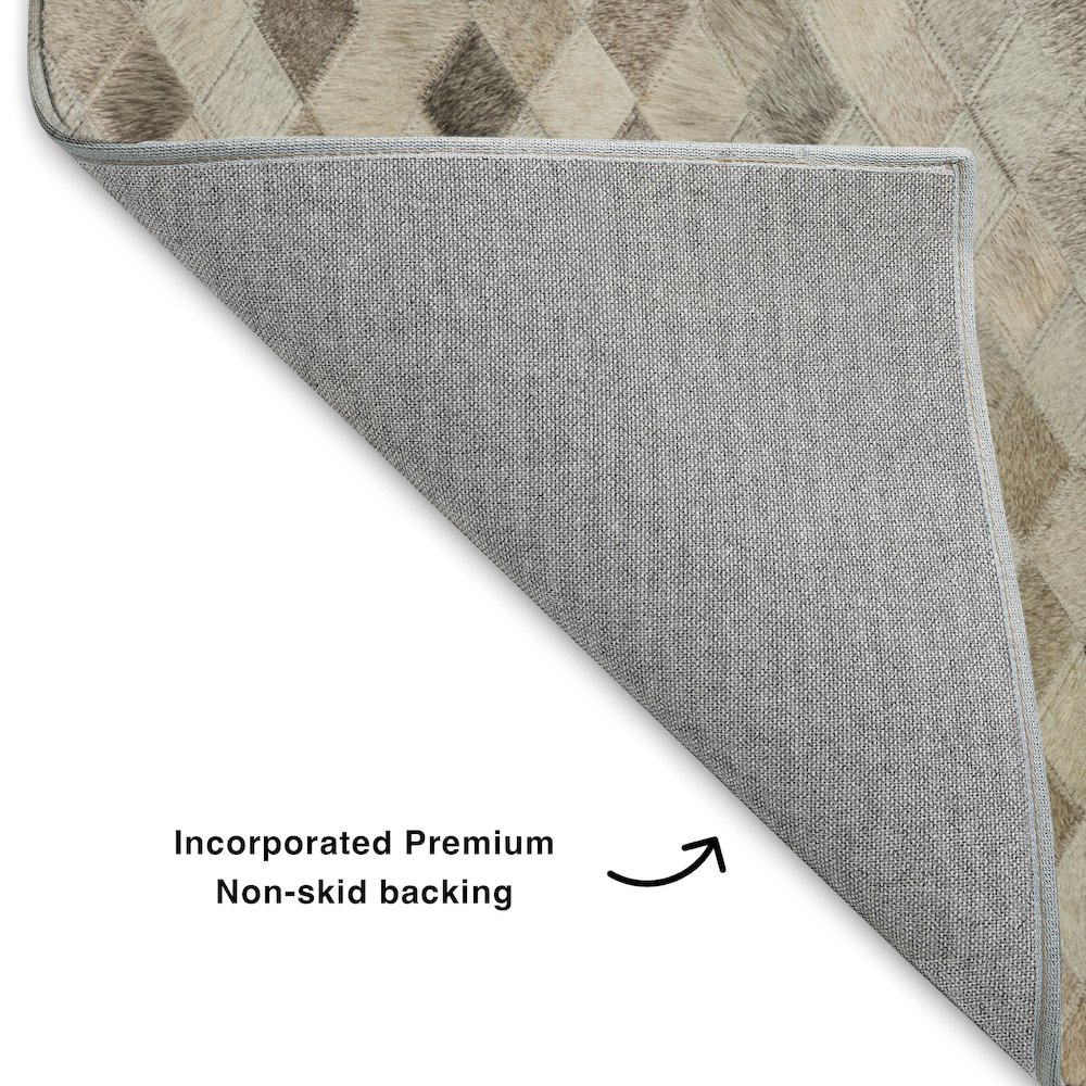 Luxury Washable Indoor/Outdoor Bozeman Gray 3' x 5' Rug. Picture 4