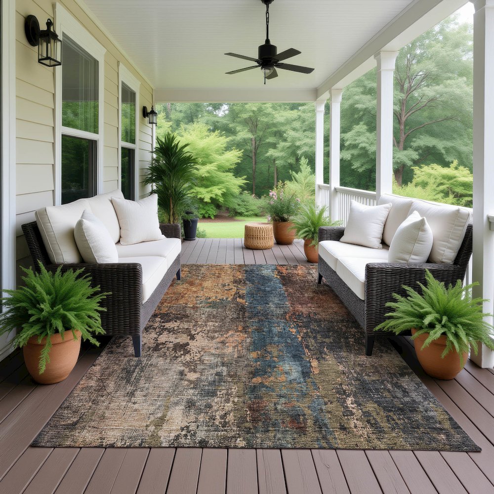 Indoor/Outdoor Nouveau Blue 8' x 10' Rug. Picture 6