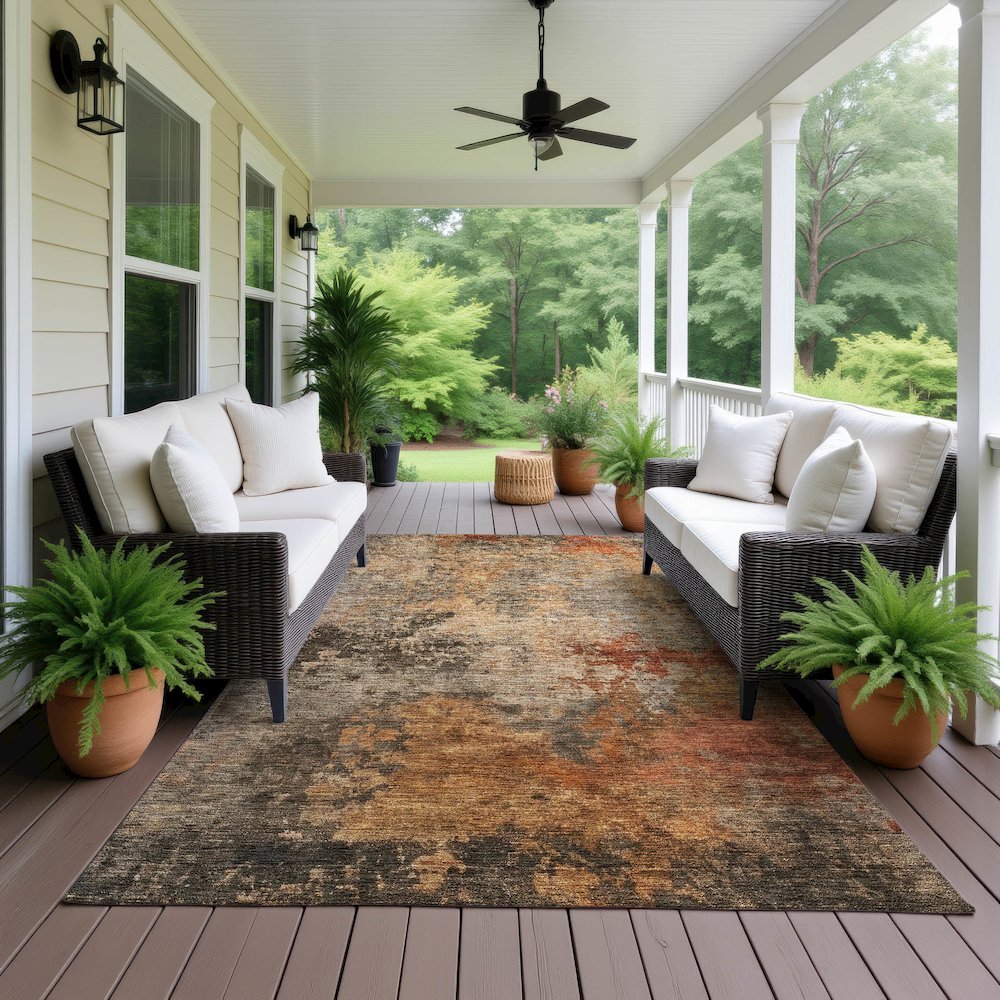 Indoor/Outdoor Nouveau Khaki 8' x 10' Rug. Picture 6