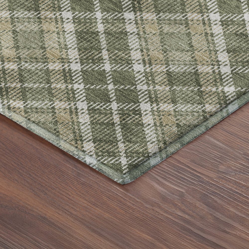 Luxury Washable Indoor/Outdoor Soft Essentials SE3 Green 3' x 5' Rug. Picture 2