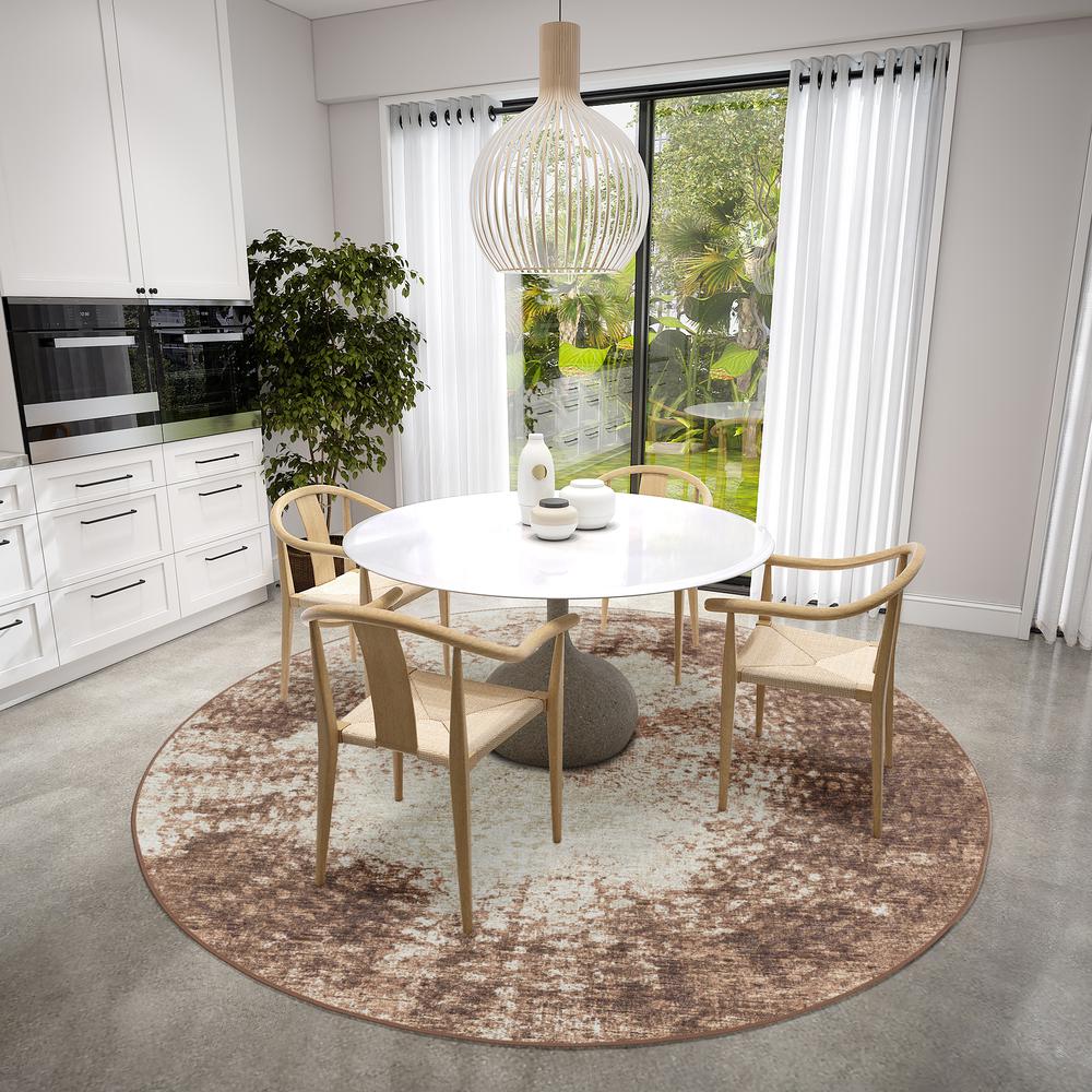 Winslow WL1 Chocolate 8' x 8' Round Rug. Picture 2