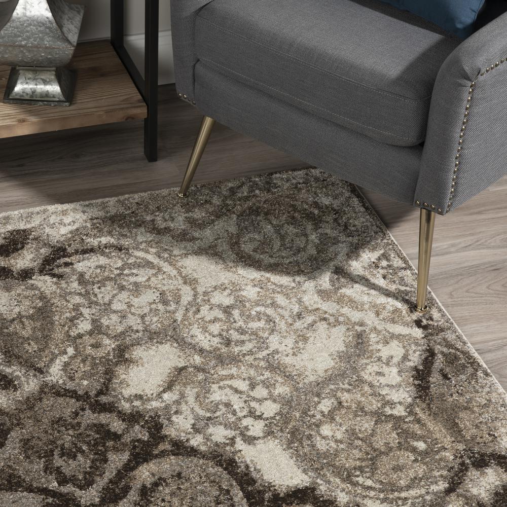 Antigua AN10 Mocha 3'3" x 5'3" Rug. Picture 9