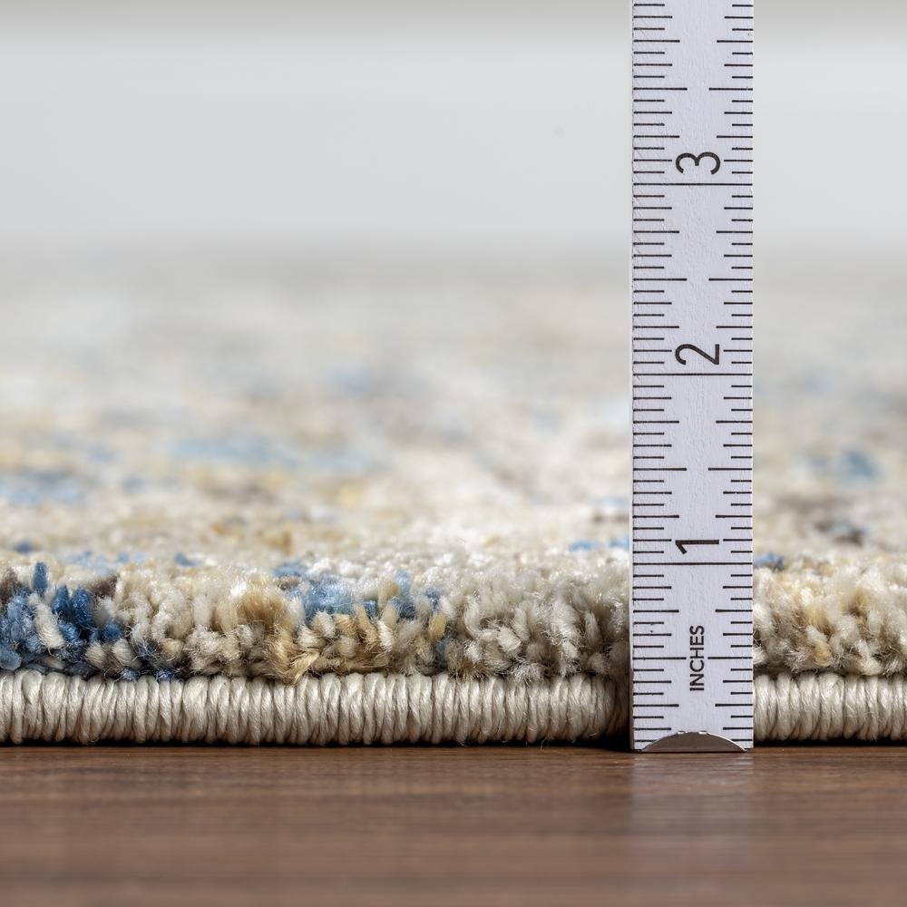 Fresca FC9 Ivory 3'3" x 5'3" Rug. Picture 5