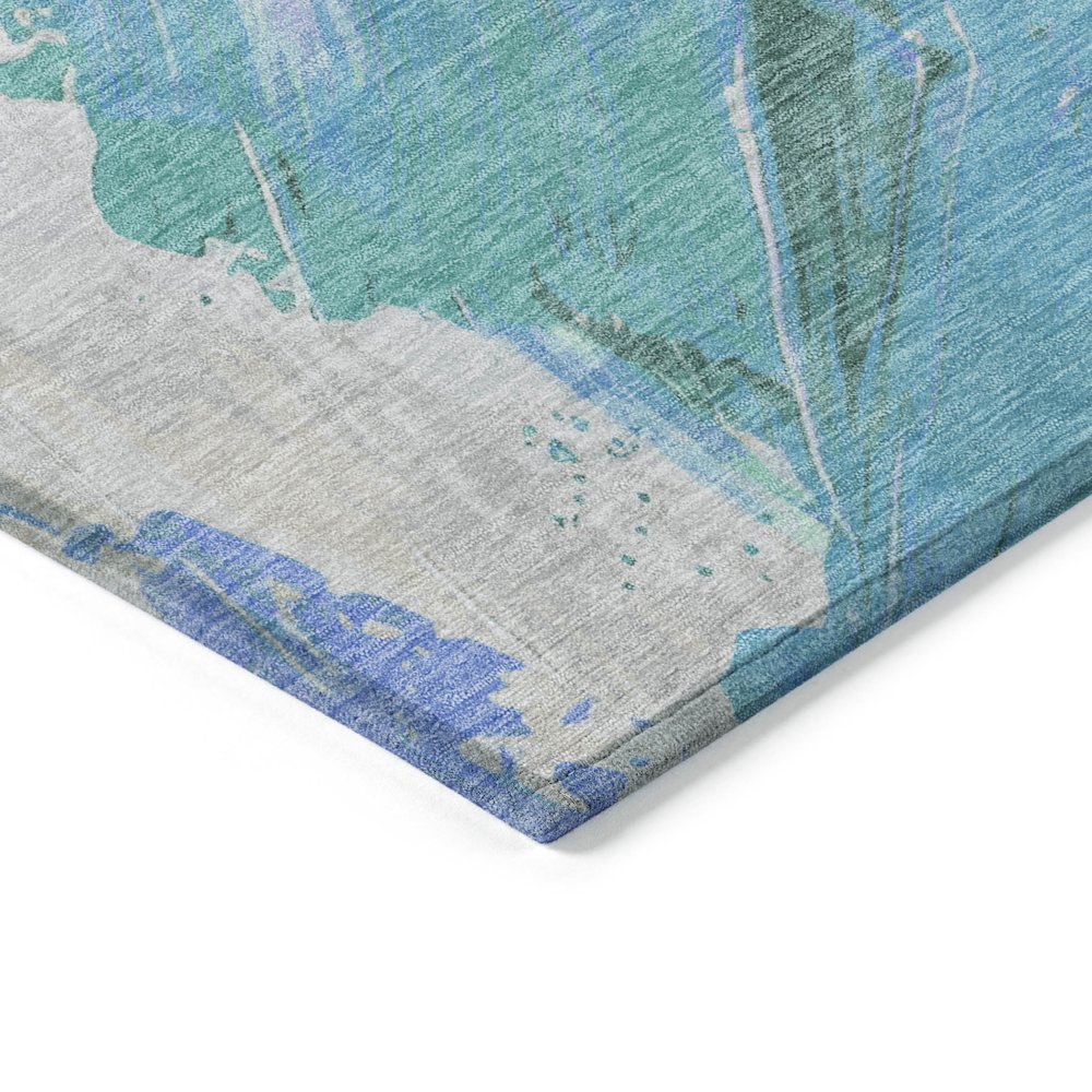 Machine Washable Indoor/Outdoor Chantille Seafoam 5' x 7'6" Rug. Picture 3