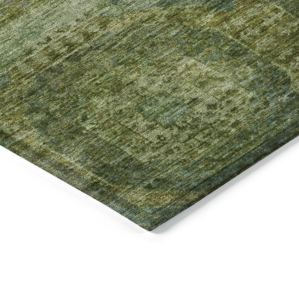 Machine Washable Indoor/Outdoor Chantille Aloe 5' x 7'6" Rug. Picture 3
