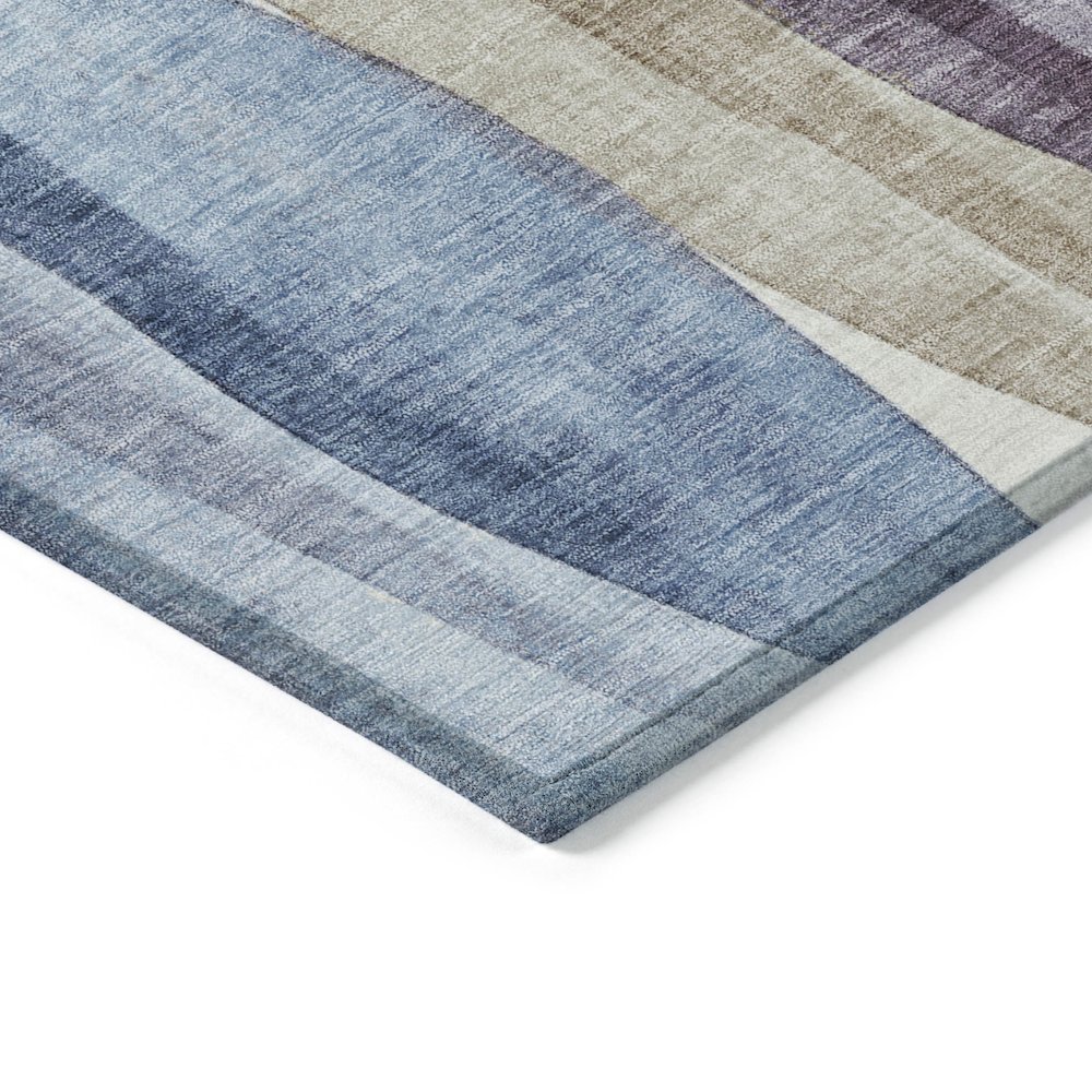 Machine Washable Indoor/Outdoor Chantille Denim 5' x 7'6" Rug. Picture 3