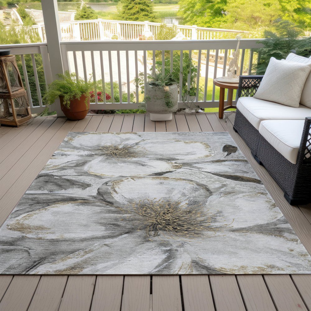 Machine Washable Indoor/Outdoor Chantille ACN2055 Silver 9' x 12' Rug. Picture 8