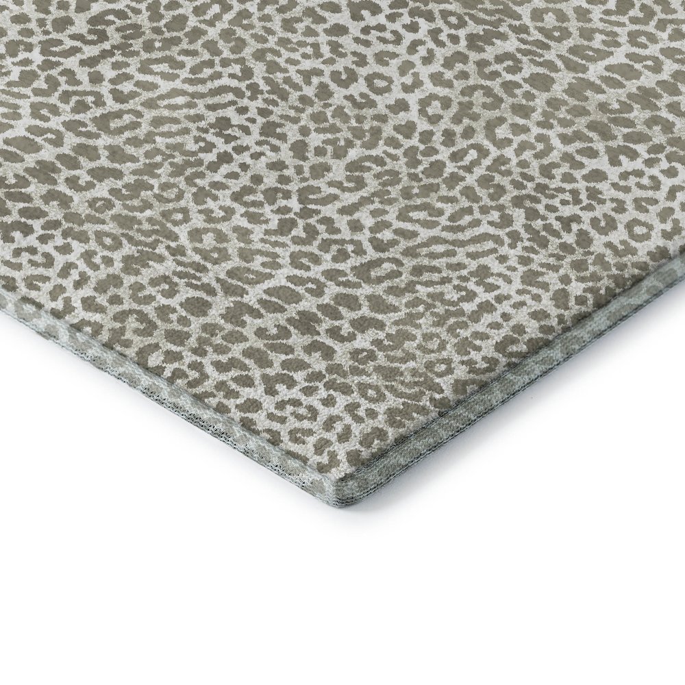 Premium Machine Washable Mayfield  Taupe 5' x 7'6" Rug. Picture 3