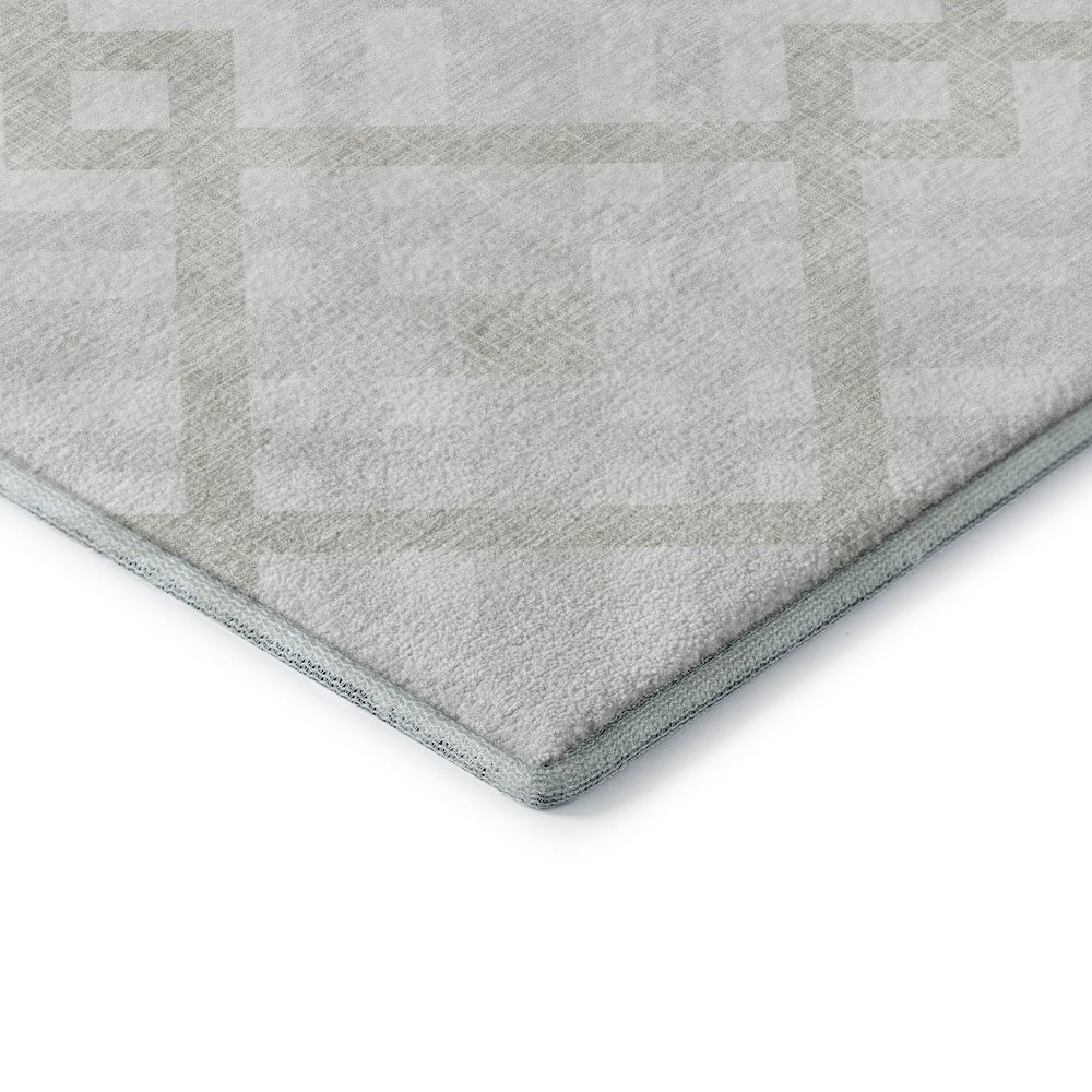Premium Machine Washable Mayfield  Ivory 5' x 7'6" Rug. Picture 3