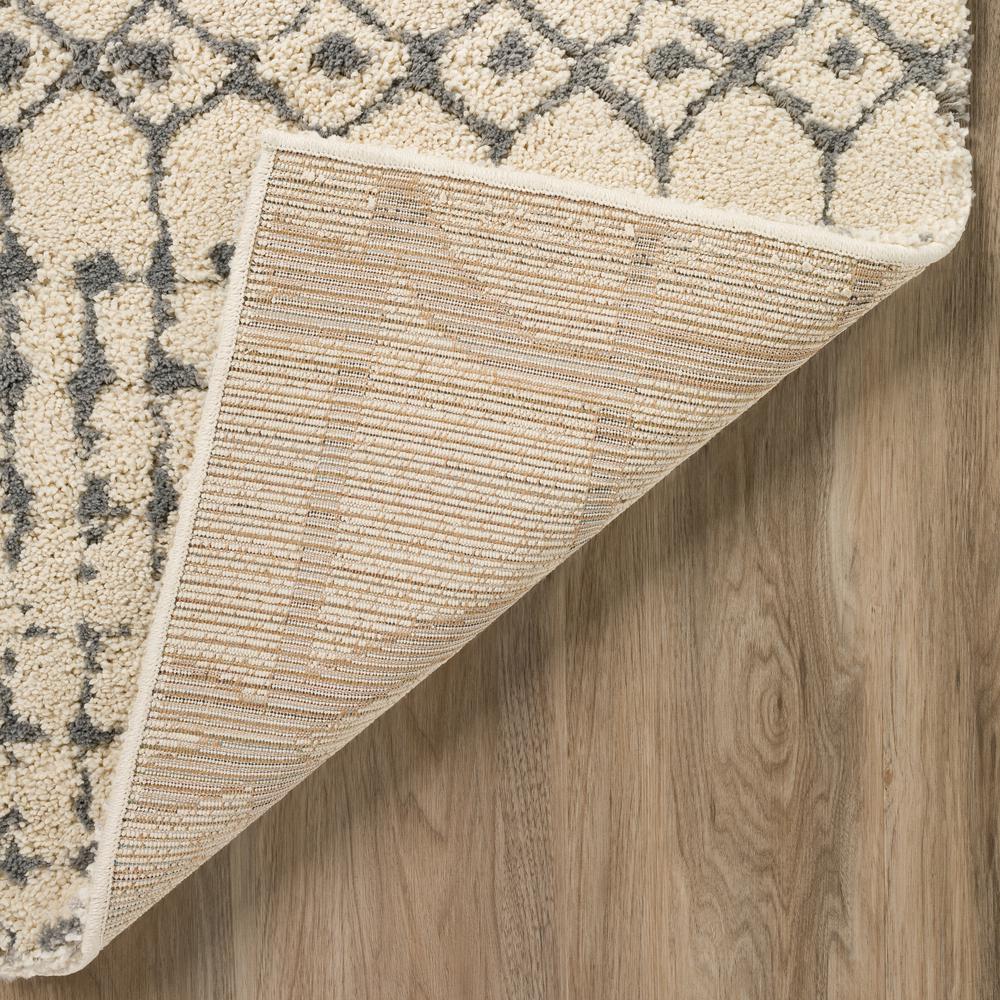 Marquee MQ2 Ivory/Metal 8' x 10' Rug. Picture 7