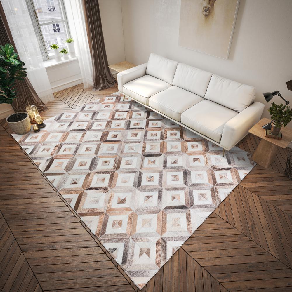 Laredo Gray Animal Patchwork 8' x 10' Area Rug Gray ALR37. Picture 1