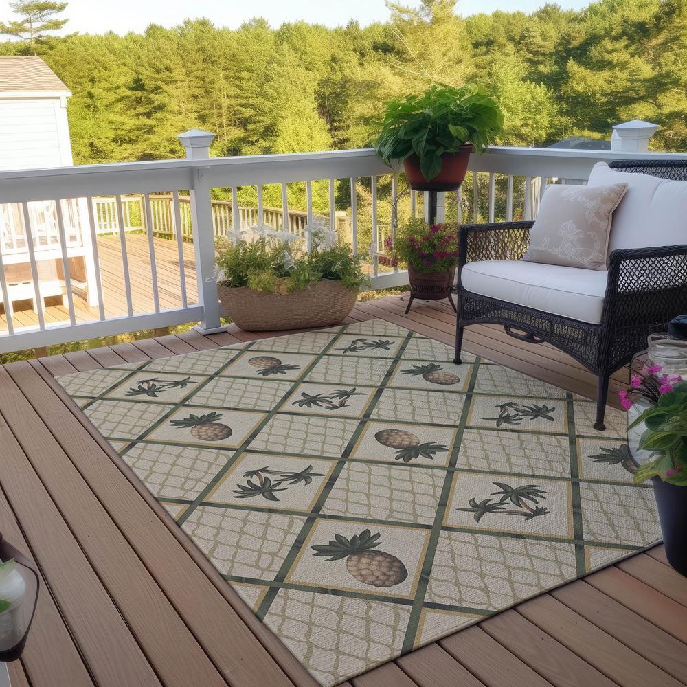 Indoor/Outdoor Kendall KE7 Beige Washable 8' x 10' Rug. Picture 7