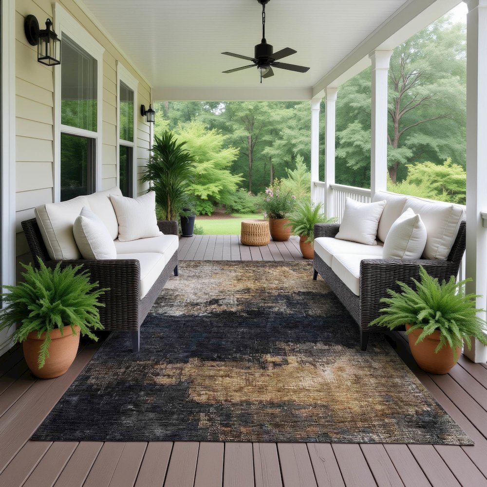 Indoor/Outdoor Nouveau Charcoal 9' x 12' Rug. Picture 6